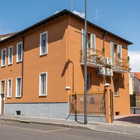 Leader Apartment 4 - Monzino - Hockey Msg Arena - Linate - Milano Exteriör bild