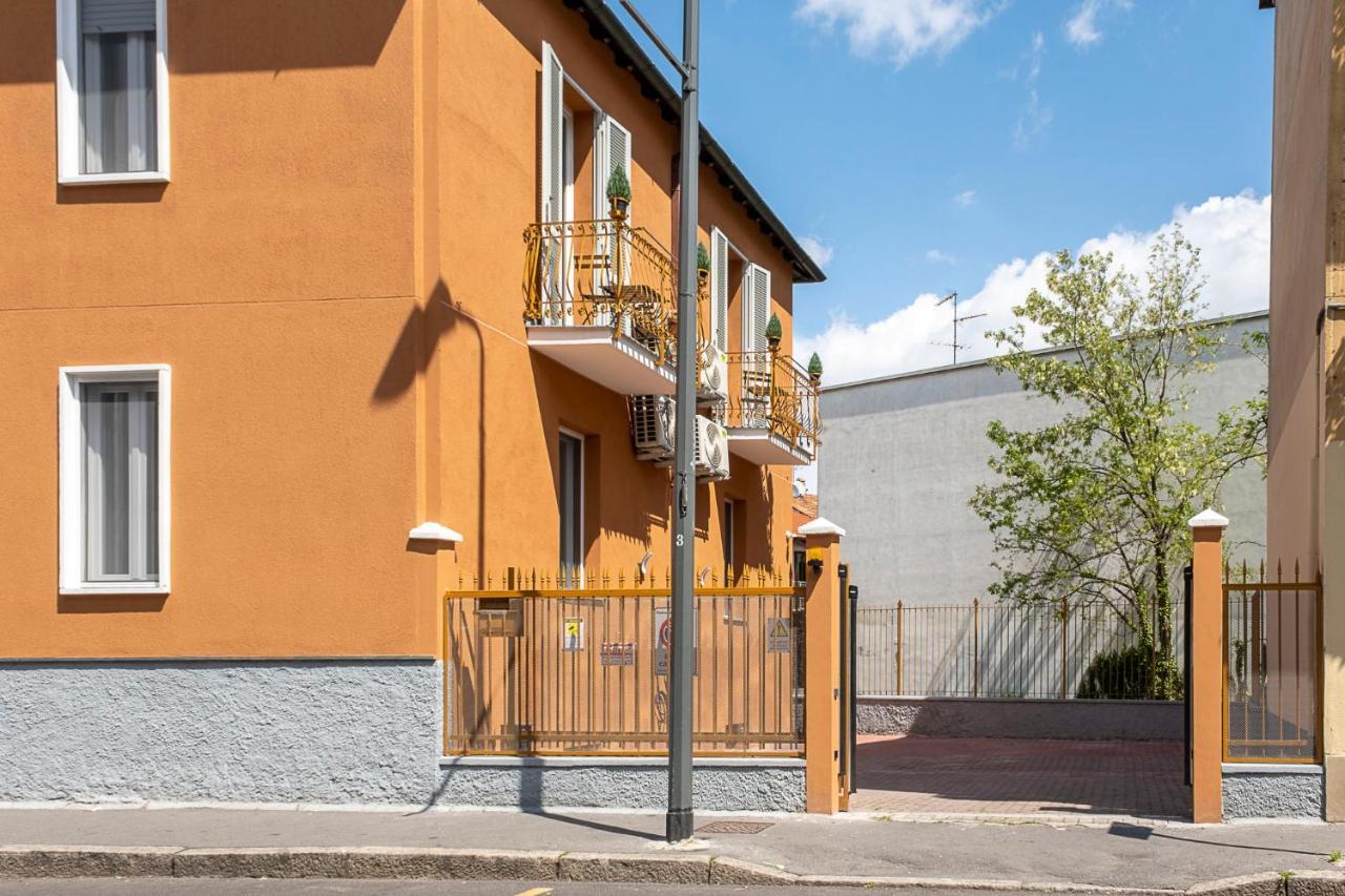 Leader Apartment 4 - Monzino - Hockey Msg Arena - Linate - Milano Exteriör bild